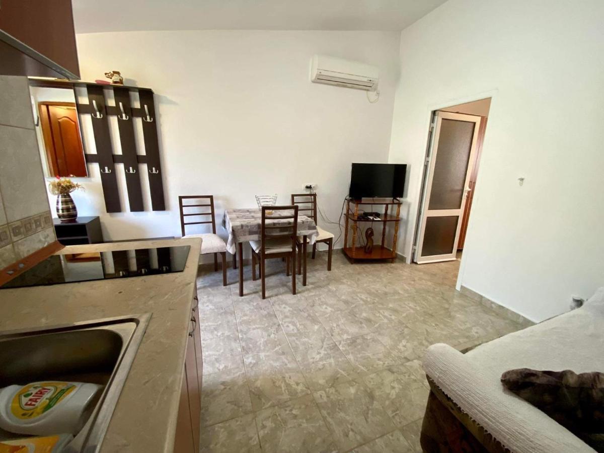 Apartman Slavica Appartement Kotor Buitenkant foto
